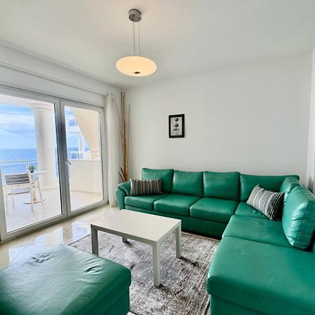 White Sea View Residence Sarandë Exteriér fotografie