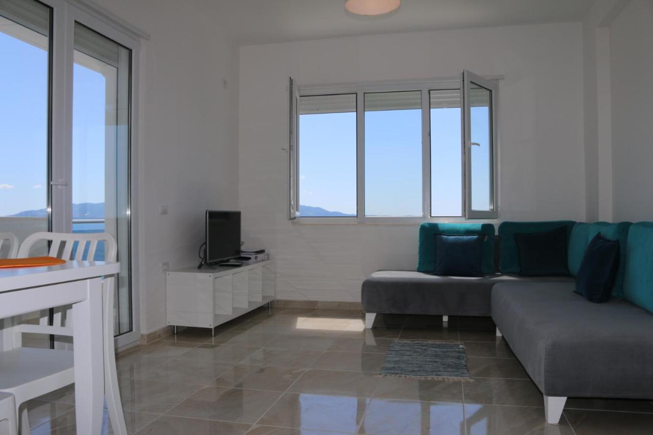 White Sea View Residence Sarandë Exteriér fotografie