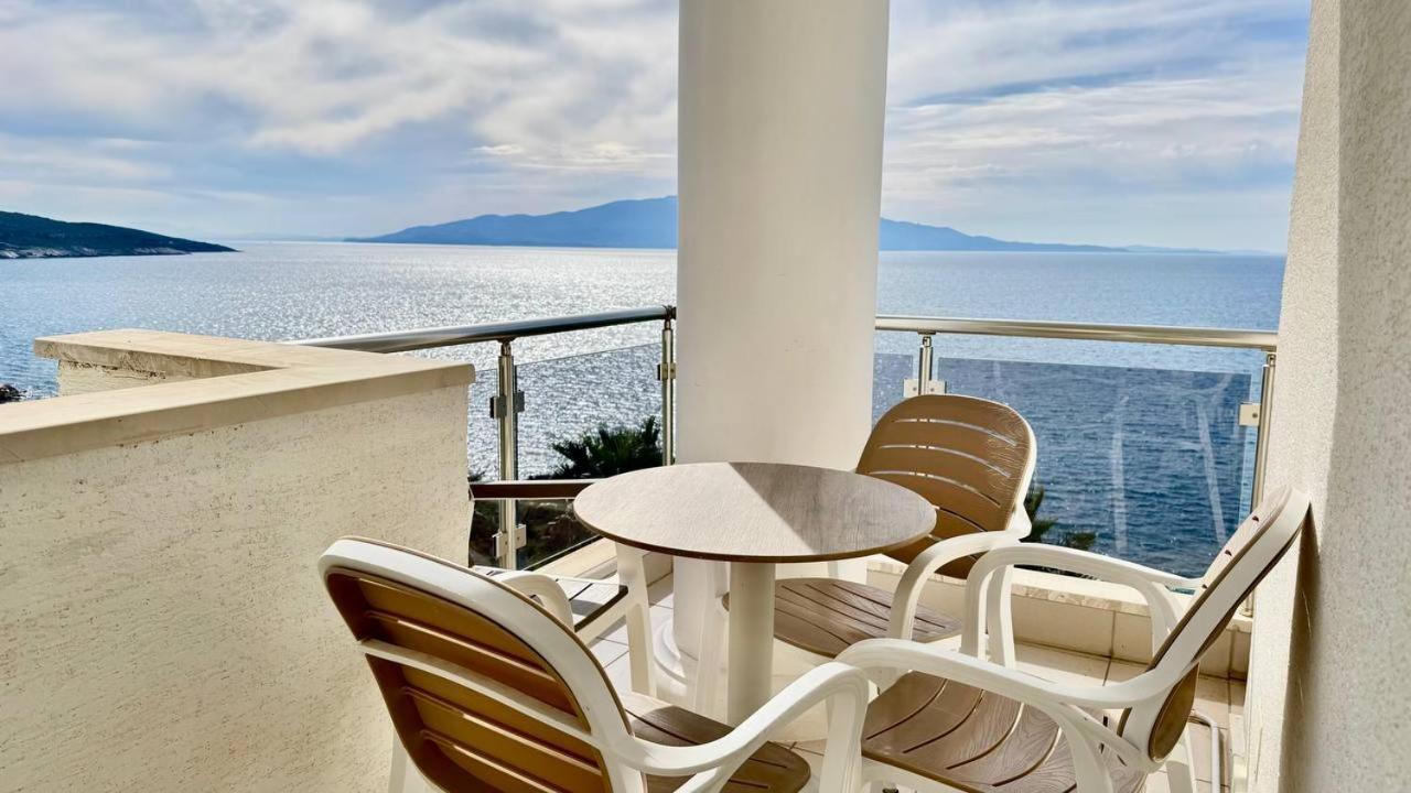 White Sea View Residence Sarandë Exteriér fotografie