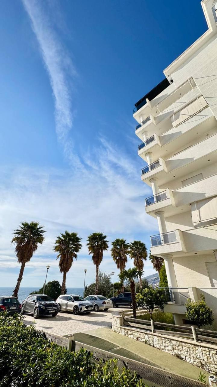 White Sea View Residence Sarandë Exteriér fotografie